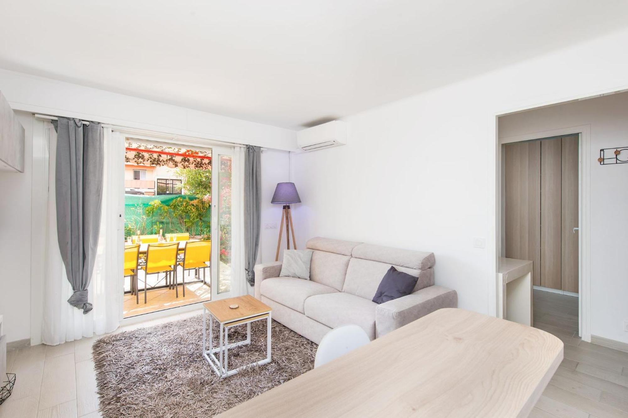 Appartement Carnoles Pres Des Plages Рокбрюн-Кап-Мартен Екстер'єр фото